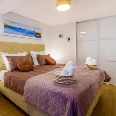 2 Bedroom Cozy In Apartman *